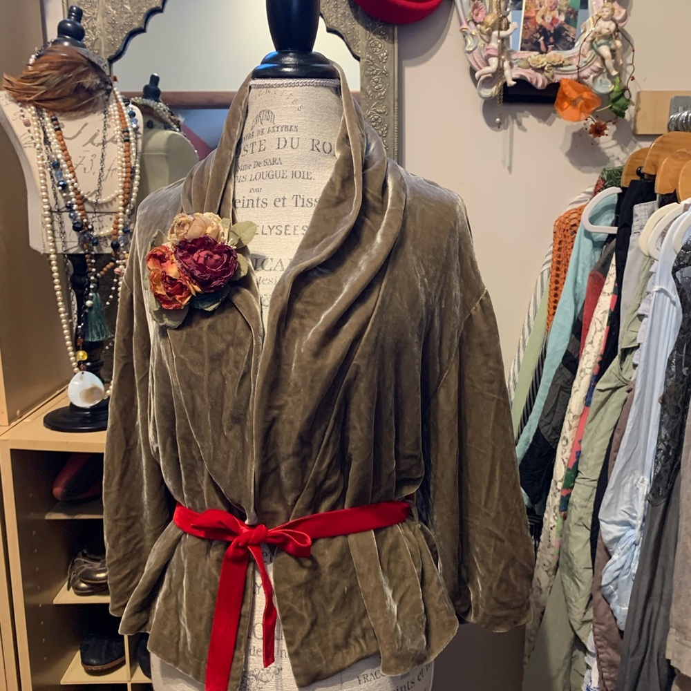 TAUPE VELVET JACKET size M #20 - Picture 1 of 11